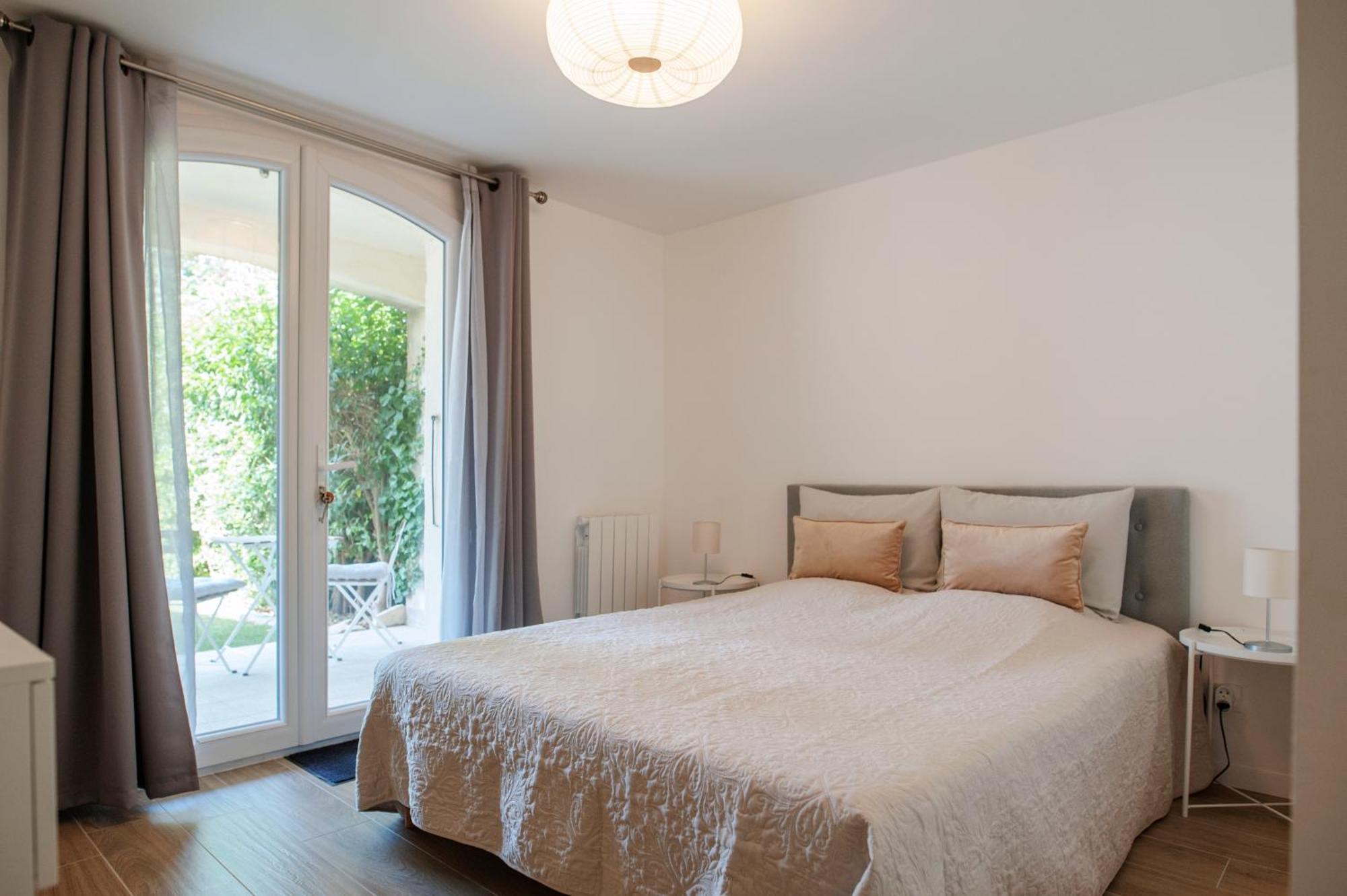 Le Solaret Bed & Breakfast Sete Ngoại thất bức ảnh